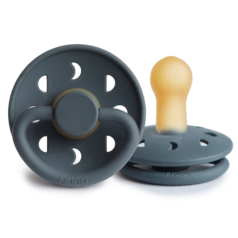 FRIGG Moon - Round Latex Pacifier - Slate