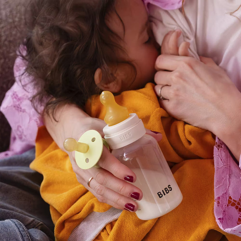 BIBS Round Latex Bottle Nipple 2 Pack